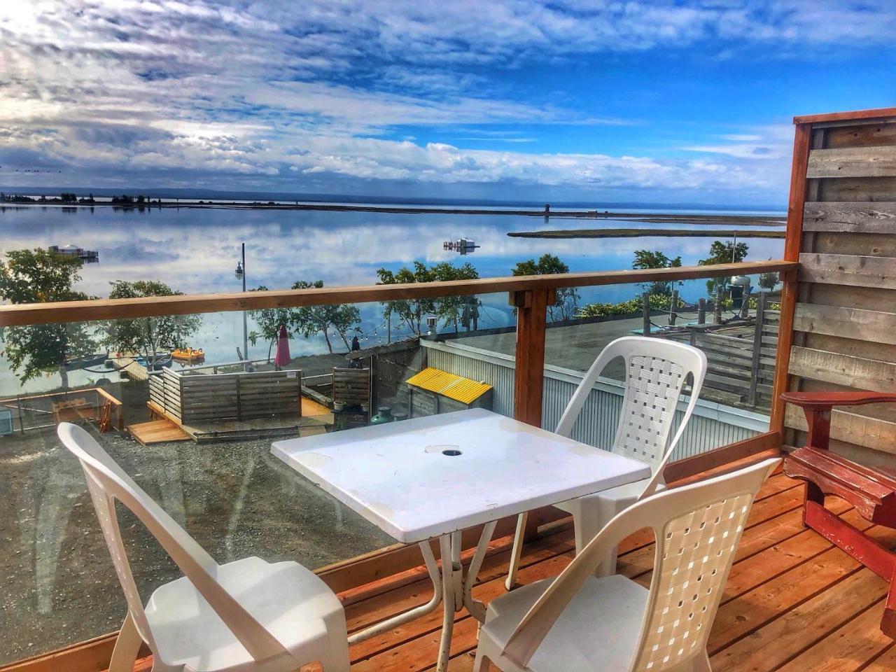 Aux 4 Vents - Auberg'Inn Carleton-sur-Mer 外观 照片