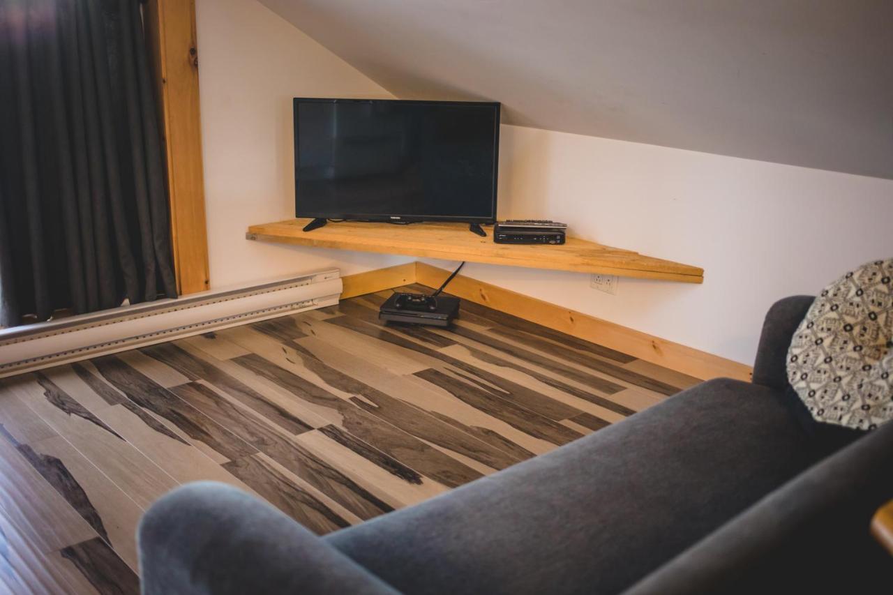 Aux 4 Vents - Auberg'Inn Carleton-sur-Mer 外观 照片
